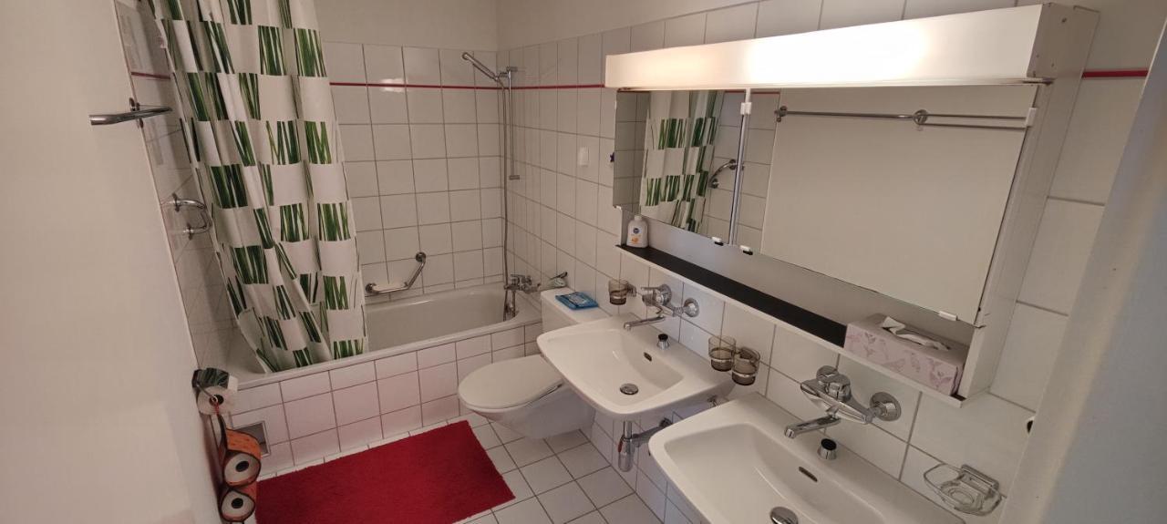 Gemuetliches Appartement Fuer Erholung Und Sport 클로스터스 외부 사진